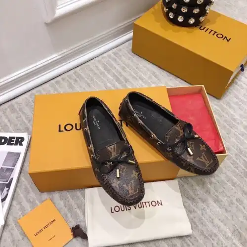 LV Shoes 2405SH0002 0124