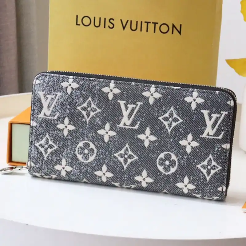 Official Brother Sam LV Bag 2306YA0167 0126