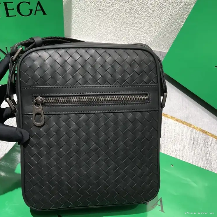 Official Brother Sam Veneta Bags Bottega 2401YA0082 0226