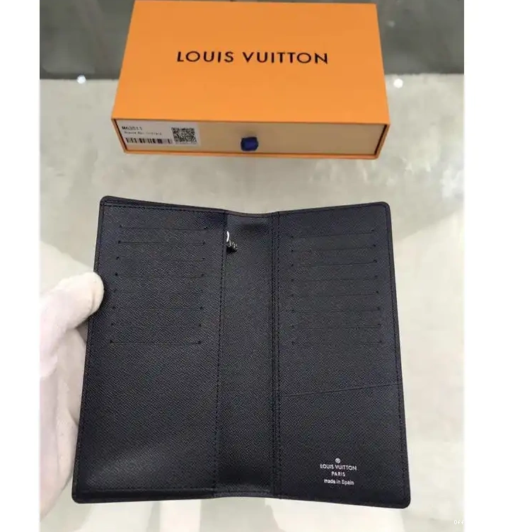 Official Brother Sam Bags LV 19T1L0315 0212