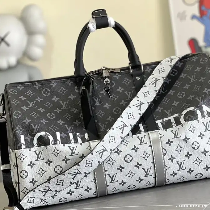 Official Brother Sam 2406YA0135 LV Bags 0223